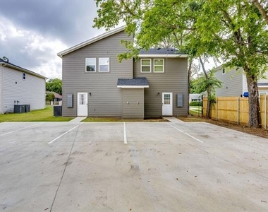 933 River Road - Photo Thumbnail 30