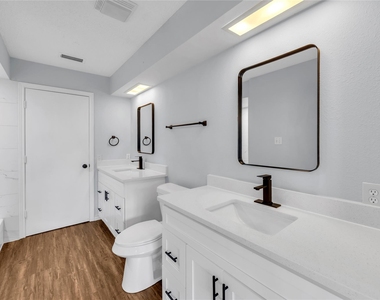 3109 Lakeside Drive - Photo Thumbnail 17