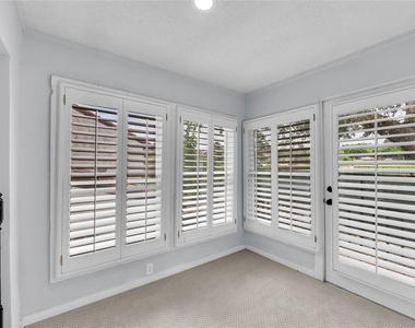 3109 Lakeside Drive - Photo Thumbnail 21