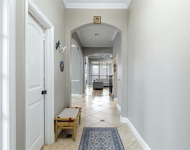 16512 Amistad Avenue - Photo Thumbnail 5