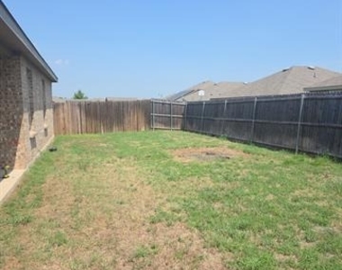 2702 Marotto Way - Photo Thumbnail 17