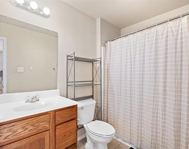 1160 Landon Lane - Photo Thumbnail 11