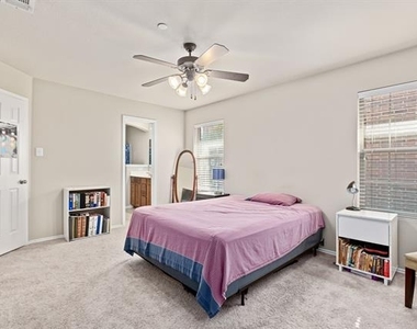 1160 Landon Lane - Photo Thumbnail 7
