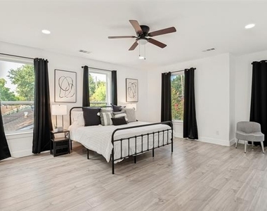3314 Herbert Street - Photo Thumbnail 14