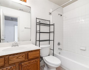 7909 Eddie Drive - Photo Thumbnail 18