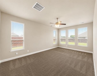 6002 14th Street - Photo Thumbnail 13