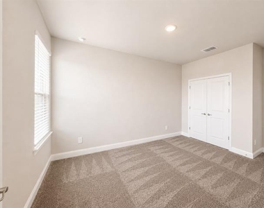6002 14th Street - Photo Thumbnail 21
