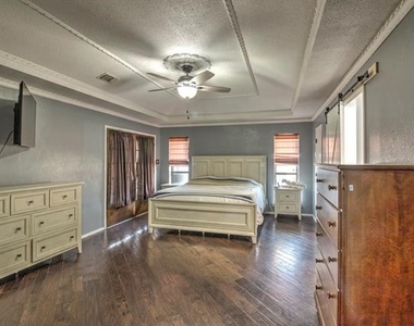 2517 Nantucket Drive - Photo Thumbnail 23
