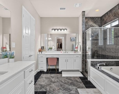 1306 Cypress Creek Way - Photo Thumbnail 27