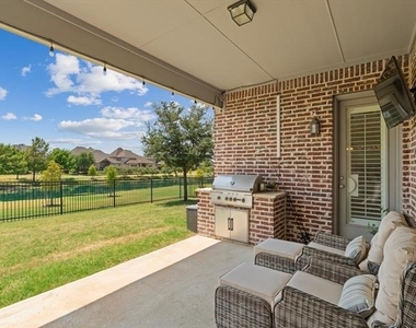 1306 Cypress Creek Way - Photo Thumbnail 31