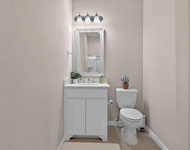 1306 Cypress Creek Way - Photo Thumbnail 21