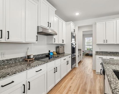 10032 Travis Drive - Photo Thumbnail 9