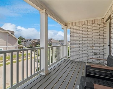 10032 Travis Drive - Photo Thumbnail 23