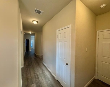 3020 Skinner Drive - Photo Thumbnail 1