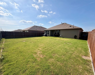 1408 Skyline Drive - Photo Thumbnail 27