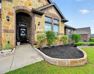 1175 Waterscape Boulevard - Photo Thumbnail 2