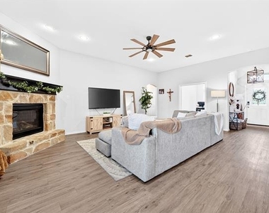 1175 Waterscape Boulevard - Photo Thumbnail 6