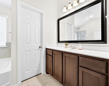 1175 Waterscape Boulevard - Photo Thumbnail 22