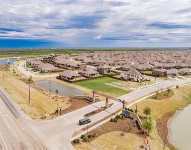 1175 Waterscape Boulevard - Photo Thumbnail 34
