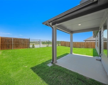 1136 Del Rio Drive - Photo Thumbnail 26