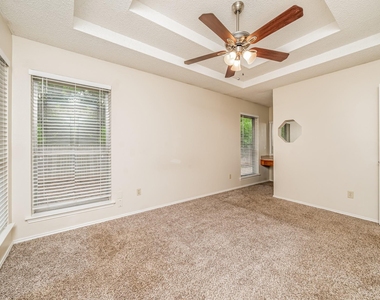 5624 Lordsburg Trail - Photo Thumbnail 9