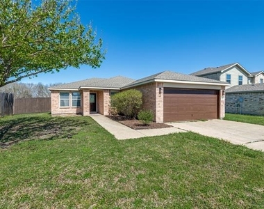 312 Stanford - Photo Thumbnail 1