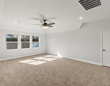 4434 Verbena Street - Photo Thumbnail 34