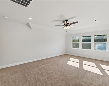4434 Verbena Street - Photo Thumbnail 33