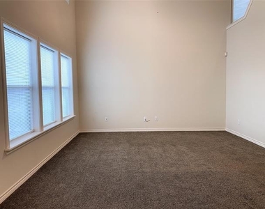 8814 Tucker Street - Photo Thumbnail 1