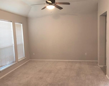 3110 Brett Road - Photo Thumbnail 5
