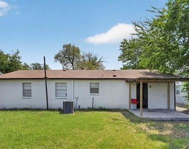 909 Rosewood Hills Drive - Photo Thumbnail 26