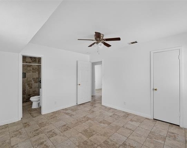 909 Rosewood Hills Drive - Photo Thumbnail 21