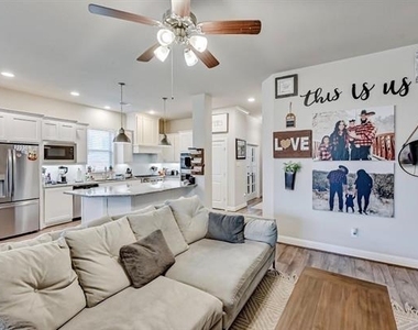 1415 White Squall Trail - Photo Thumbnail 15