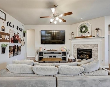 1415 White Squall Trail - Photo Thumbnail 13