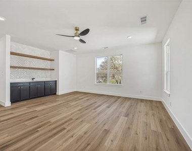 3910 Harlingen - Photo Thumbnail 10
