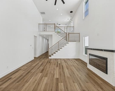 3910 Harlingen - Photo Thumbnail 5