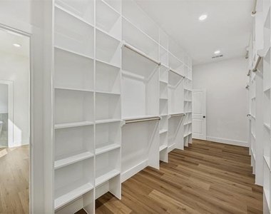 3910 Harlingen - Photo Thumbnail 15