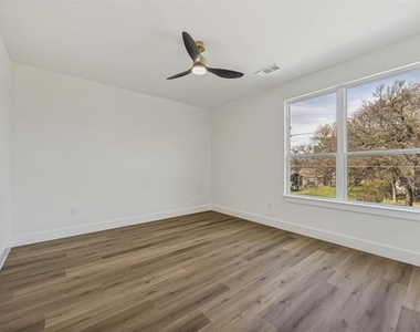 3910 Harlingen - Photo Thumbnail 16