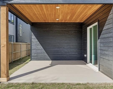 3910 Harlingen - Photo Thumbnail 24