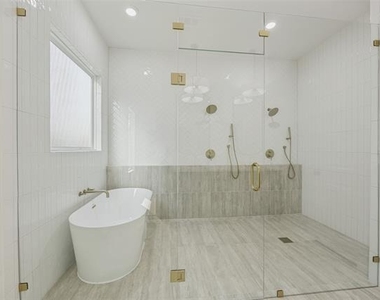 3910 Harlingen - Photo Thumbnail 6