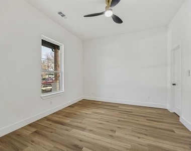 3910 Harlingen - Photo Thumbnail 20