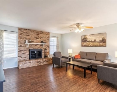 1689 Chachalaca Lane - Photo Thumbnail 3