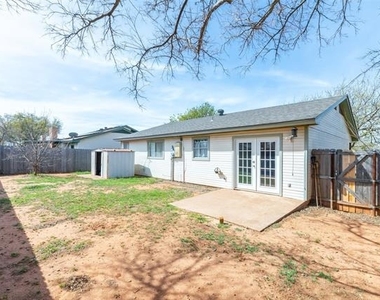 1689 Chachalaca Lane - Photo Thumbnail 29