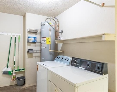 1689 Chachalaca Lane - Photo Thumbnail 32