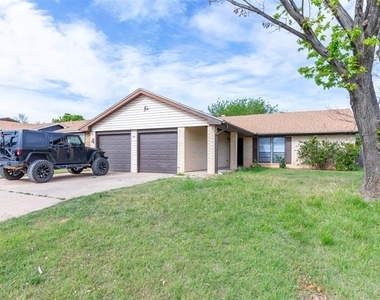 1710 Covey Lane - Photo Thumbnail 30