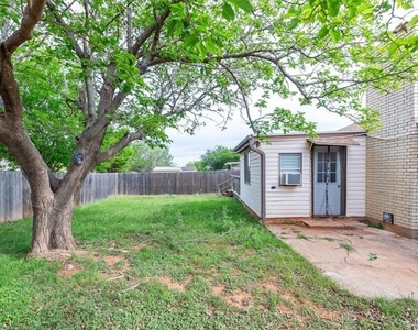 1710 Covey Lane - Photo Thumbnail 24