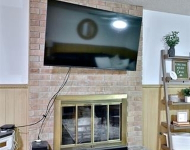 2810 Arrowhead Drive - Photo Thumbnail 3