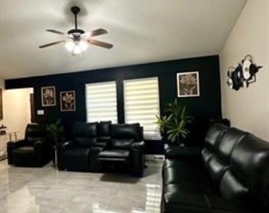 6217 Firebird Drive - Photo Thumbnail 12