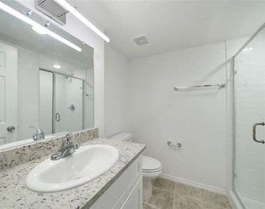 11232 Park Central Place - Photo Thumbnail 12