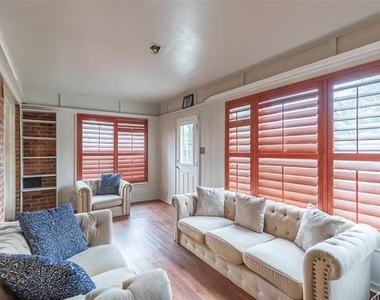 857 Chaucer Drive - Photo Thumbnail 24